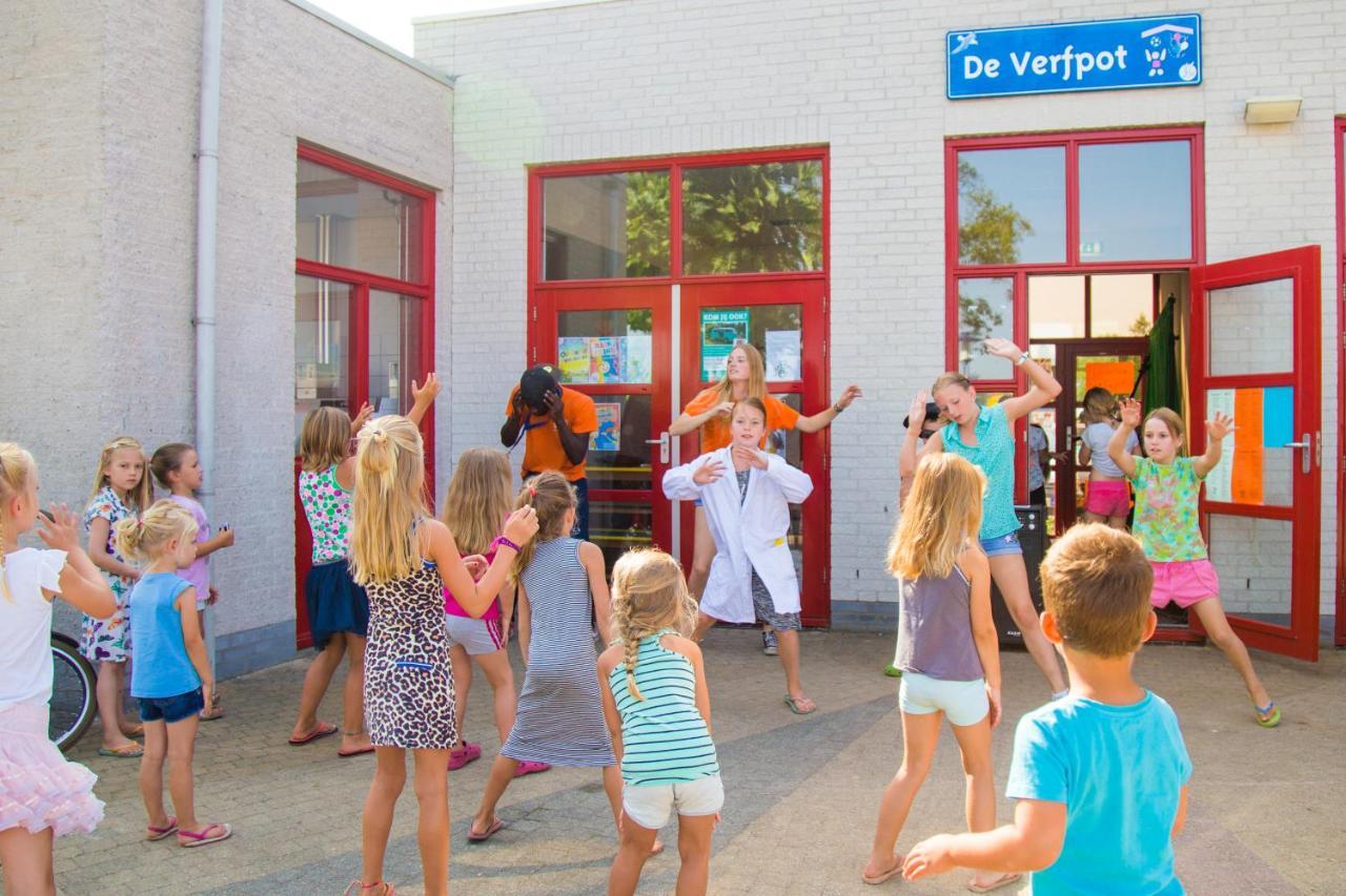 Camping De Duinhoeve Chalet Vogel Not For Companies Nieuw-Haamstede Luaran gambar