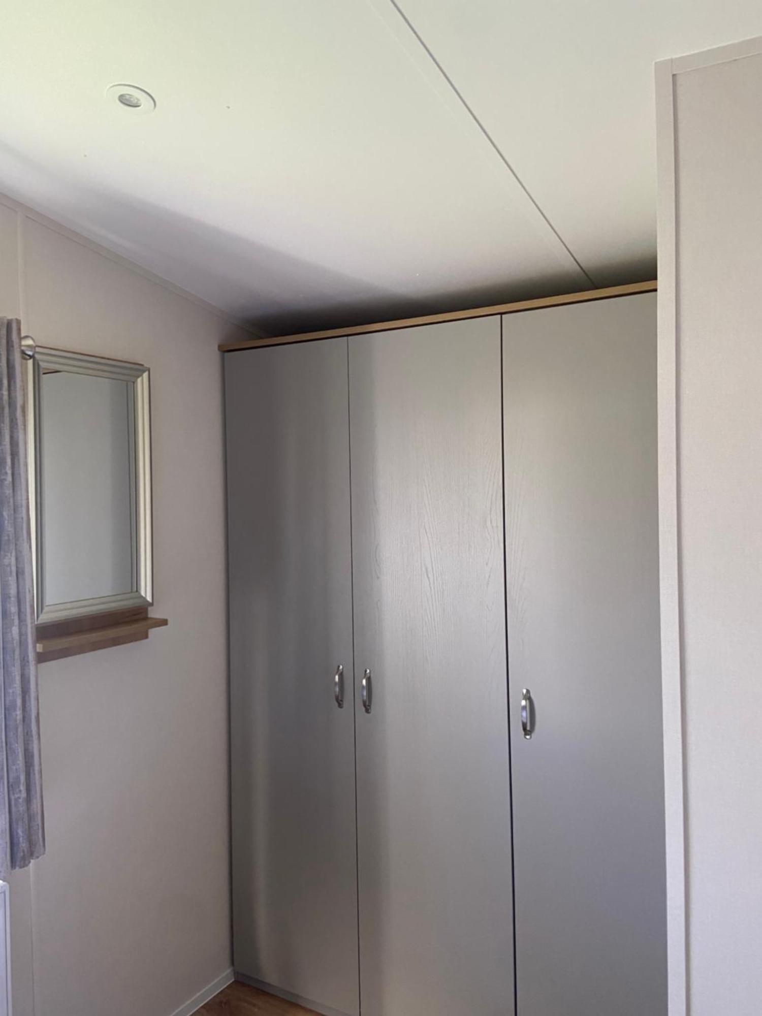 Camping De Duinhoeve Chalet Vogel Not For Companies Nieuw-Haamstede Luaran gambar