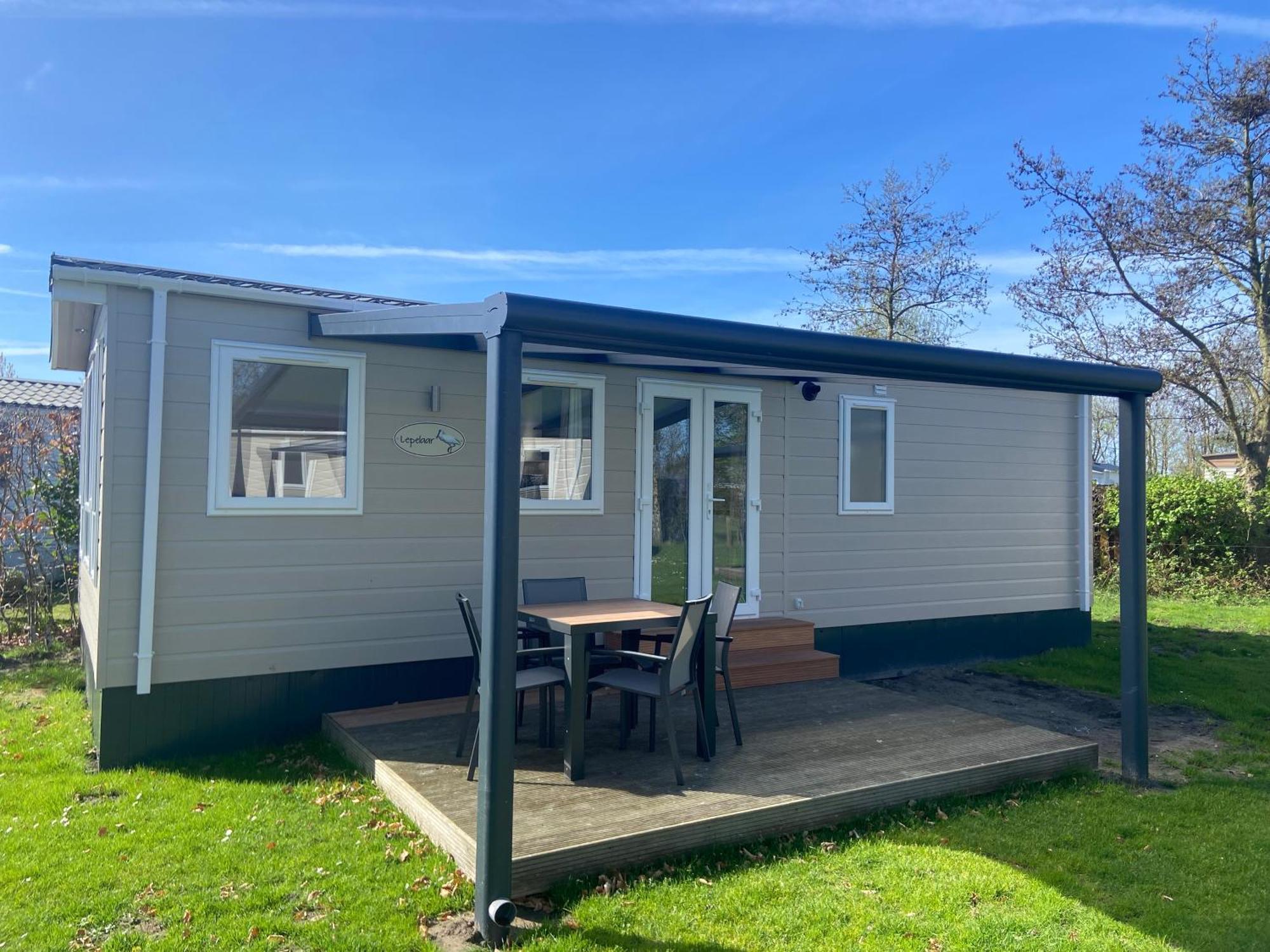 Camping De Duinhoeve Chalet Vogel Not For Companies Nieuw-Haamstede Luaran gambar